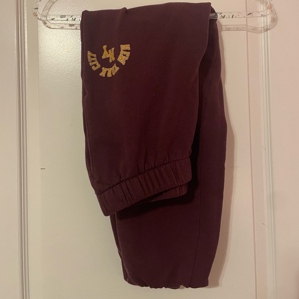 Burgundy New York Sweatpants